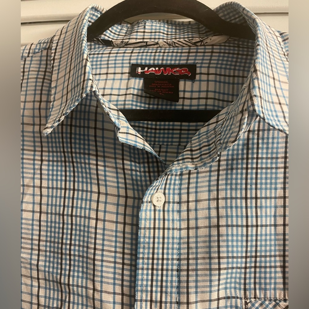 Hawk by Tony Hawk Y2K Size XL (Runs Small) Short Sleeve Button Down-Like New - Picture 2 of 6